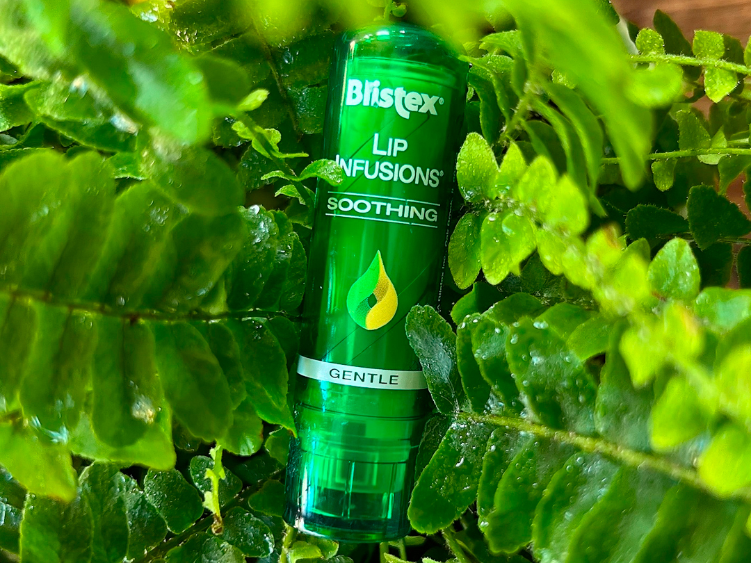 blistex-lip-insufion-over-fennel-leaves